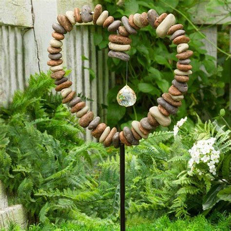 decorative garden stakes diy